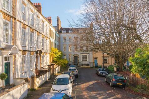 0T4CDHS - External B.jpg