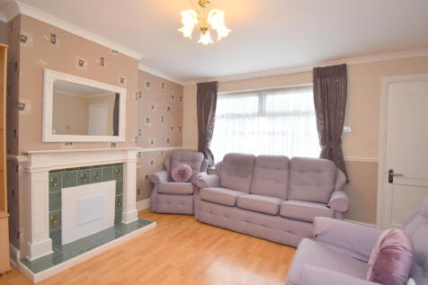Living Room.JPG