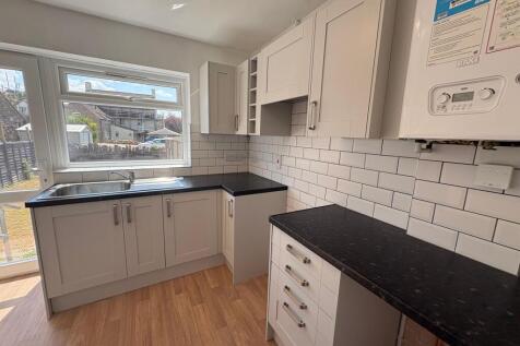 Newlyn Way, Yate, BS37 photo 5
