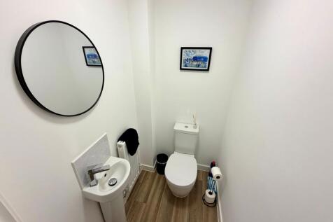 Dustmoor Drive, Quorn, Leics, LE12 8XX photo 4