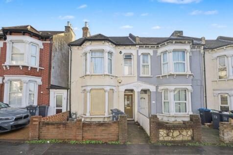 200 Whitehorse Lane, South Norwood, London SE25 6UX