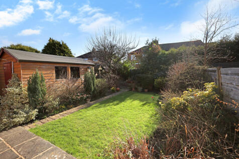 rear garden.JPG