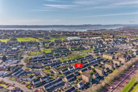 15 Gourdie Street Dundee-14.JPG