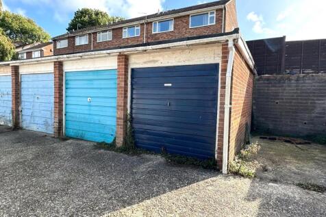 GARAGE.jpg
