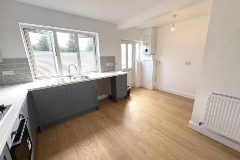 Birkenshaw Road, Great Barr, Birmingham, B44 8UN photo 4