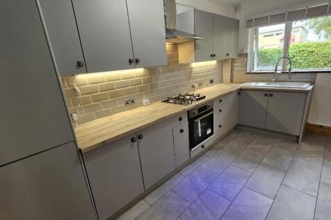 Nearbrook Road, Manchester photo 3