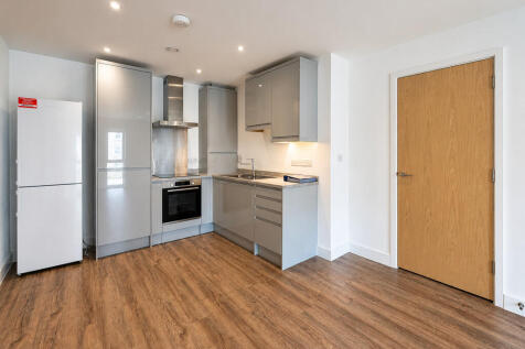 Drovers Place, Huntingdon photo 3