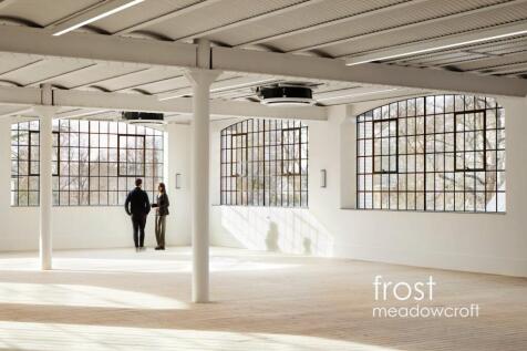 Voysey 2025 2nd 3.png