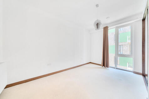 1319125-10-6863dc...