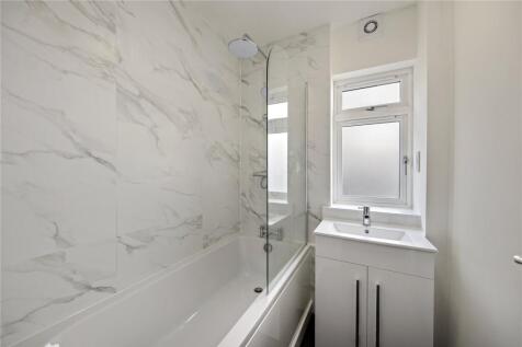 Mountcombe Close, Surbiton, KT6 photo 4