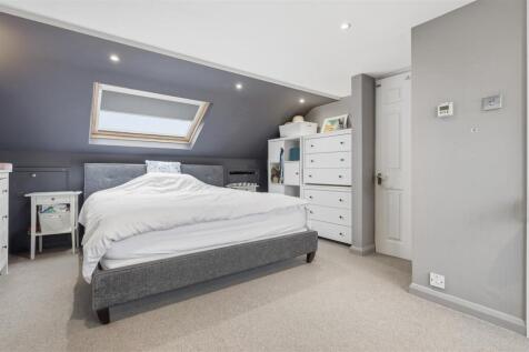 Photoshopped main bedroom.jpg