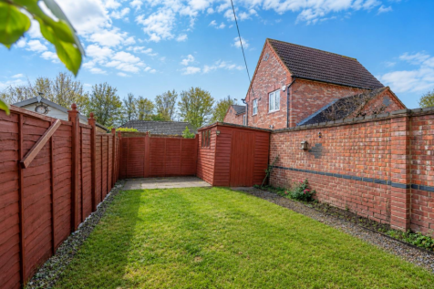 Aldborough 28 Rear Garden .png