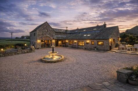 Halsteads Barn