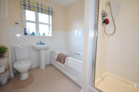Portrush Close, Widnes, WA8 9SH photo 4
