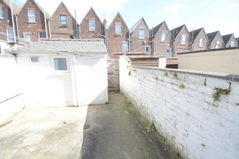 Rear_Garden