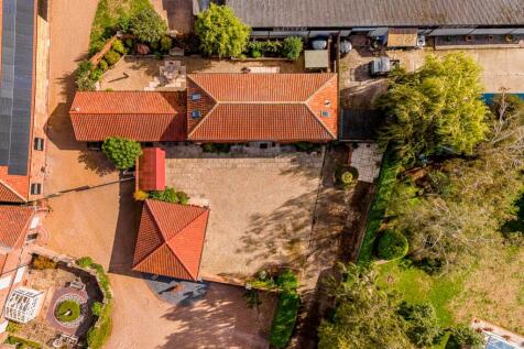 Manor Farm Barn (Brampton)-5
