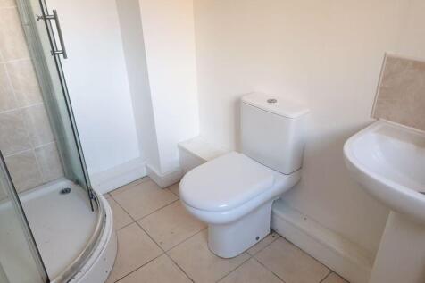 Two bedroom Apartment - Moss Street, Liverpool photo 4