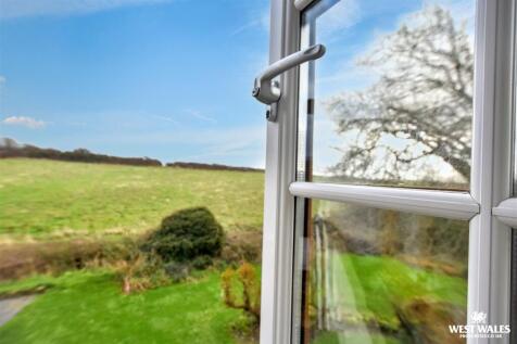 3 - 2025-12-12T090756.590.jpg