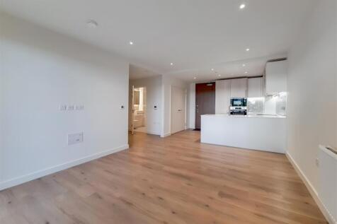 1_Kitchen-Reception-2.jpg
