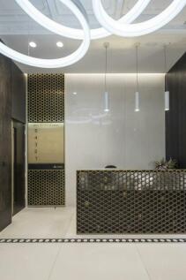 1-3 Royal Exchange -  reception