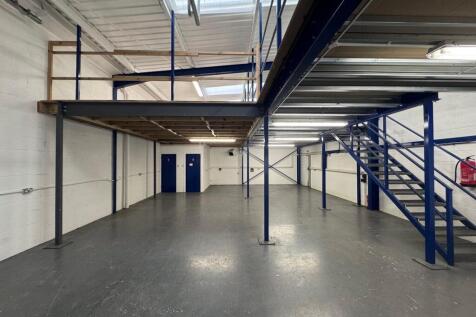 11 Hawthorn Centre (8).jpg