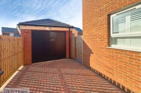 Detached Garage