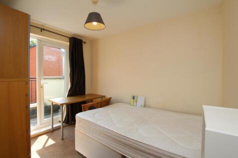 Eastfields Road - Stoke Gifford photo 4