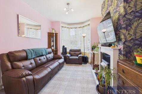 CAM05316G0-PR0397-STILL005.jpg