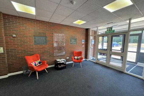 Serviced Office to rent Image 4