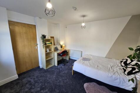Ullswater Road, Lancaster photo 3