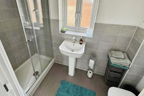 5 Anderson Drive, Peterborough PE3 photo 3