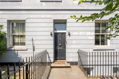 Newington Green Road, N1