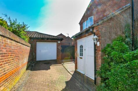 Kirtlington, Downhead Park, MK15 photo 3