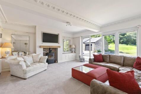 West Chevin Road, Otley photo 5