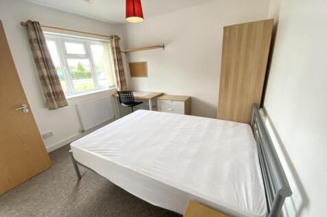 88 Queensway, Leamington Spa photo 3