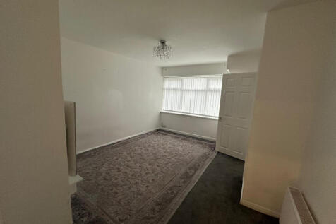 Manchester, Manchester, M18 photo 3