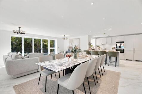 Dining/Family