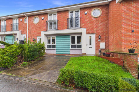 Preston, PR2 - property photo