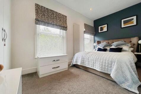 e9714cf2-9-4E75-B386-CBA2C326A005-8728-000002D9A65