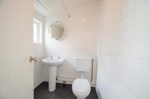 4 St leonards TPS Bodmin 01208 74182-13