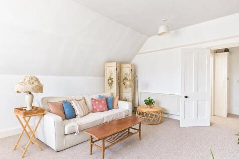 Lansdowne Road, Worthing, BN11 photo 3