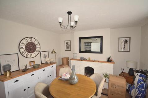 Dining Room.JPG