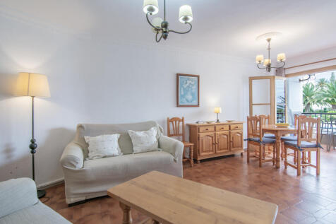 Lounge diner terrace