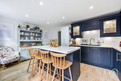 Ph28_6207132 - Co...