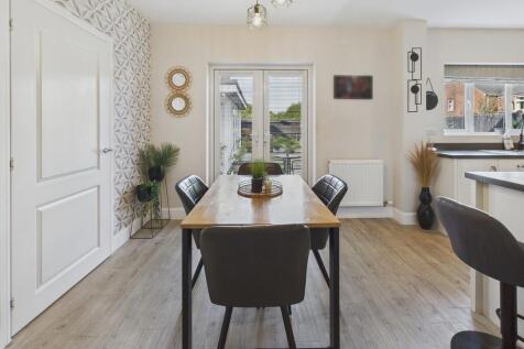 CAM04273G0-PR0192...