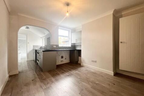 Dagmar Grove, Beeston, NG9 photo 3