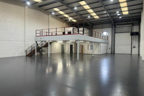 Distribution Warehouse to rent Image 3