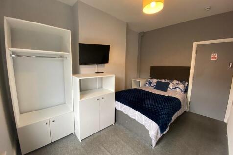 WhatsApp Image 20...