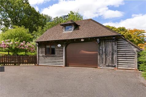 Garage &amp; Workshop