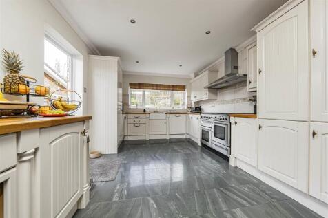 Photo Nov 13 2025, 3 22 58 PM.jpg